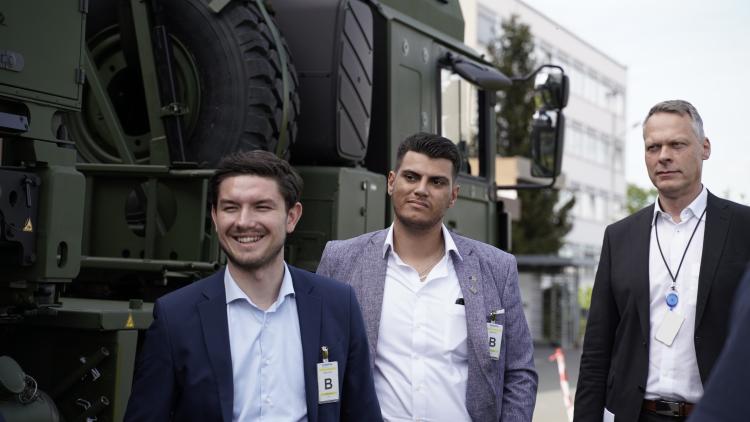 Nils Gründer macht sich eigenes Bild von deutscher Spitzen-Wehrtechnik